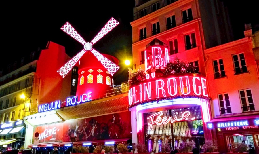 spectacle au moulin rouge paris